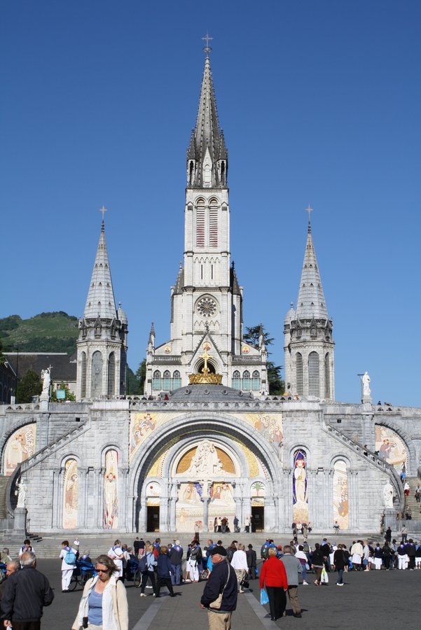 Wallfahrt nach Lourdes 2023 Pfarrei Heiligste Dreifaltigkeit Beverungen